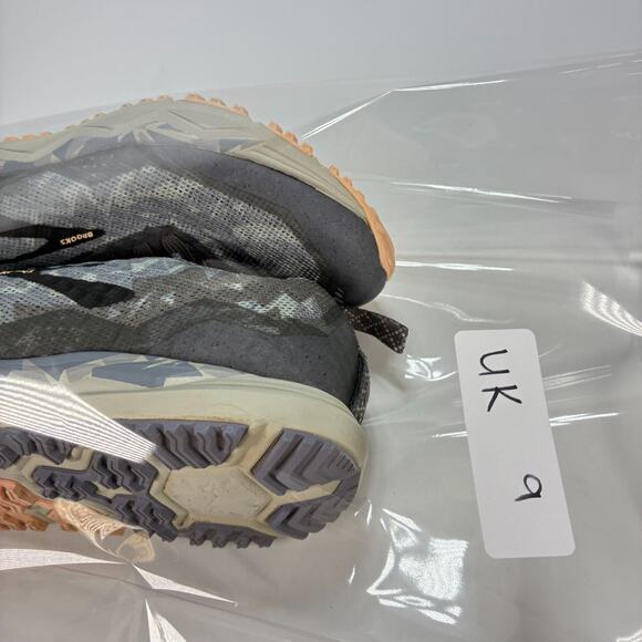 Brooks Caldera 3 Gray Camo Trail Running Shoes 1202881B009 Women's Size 9.5 - Picture 12 of 12